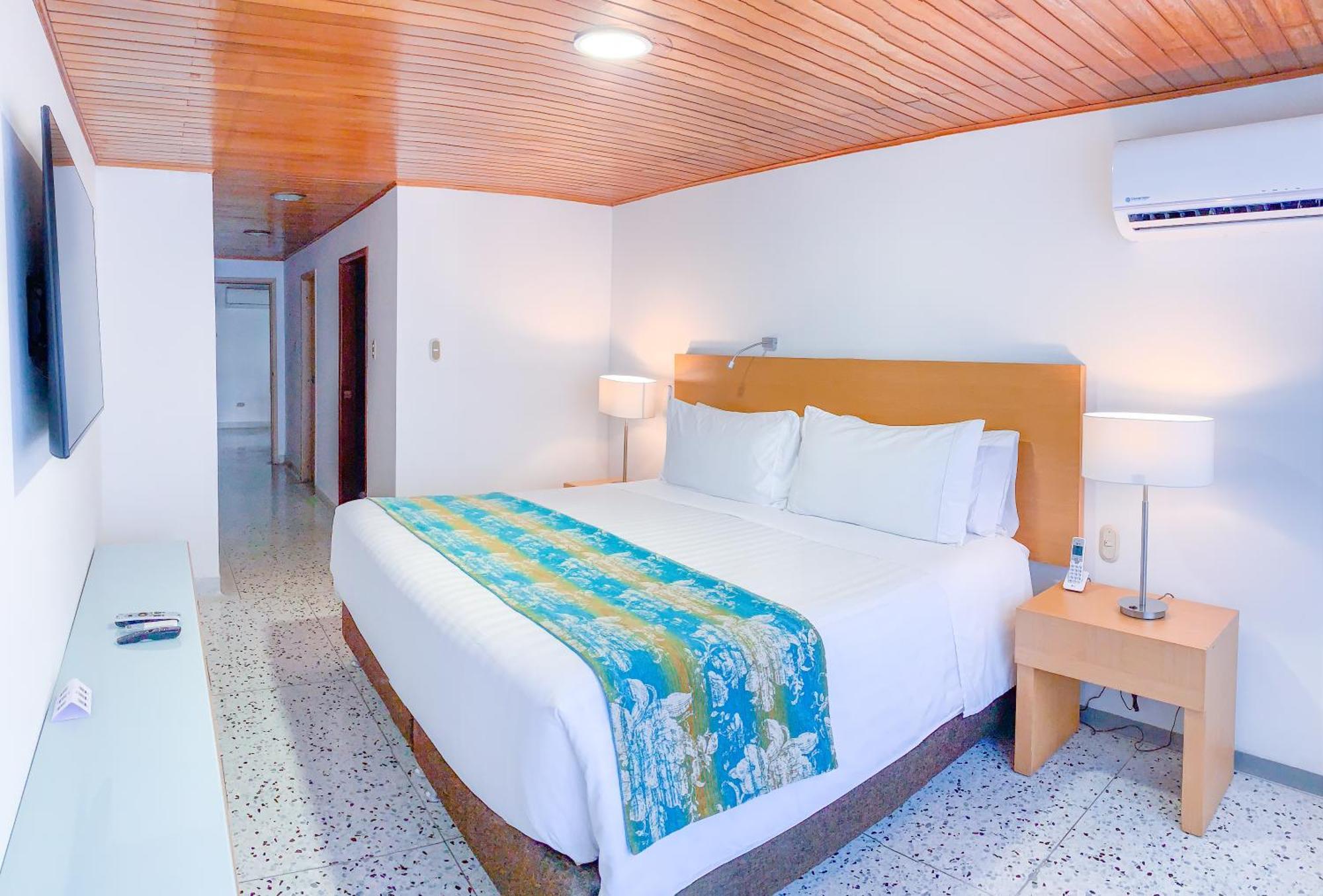 Hotel Dann Carlton Barranquilla Y Centro De Convenciones מראה חיצוני תמונה A room at the hotel