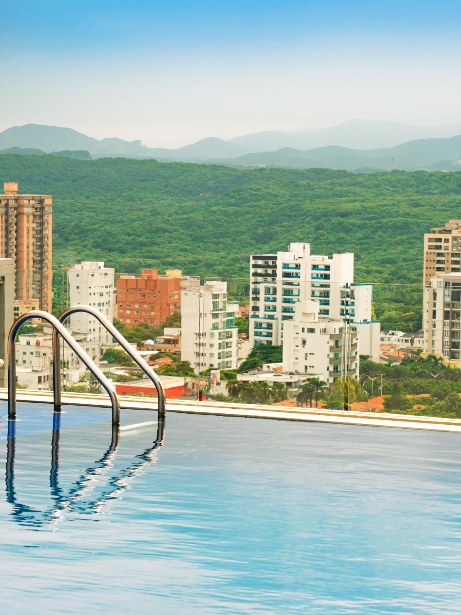 Hotel Dann Carlton Barranquilla Y Centro De Convenciones מראה חיצוני תמונה View of Montería