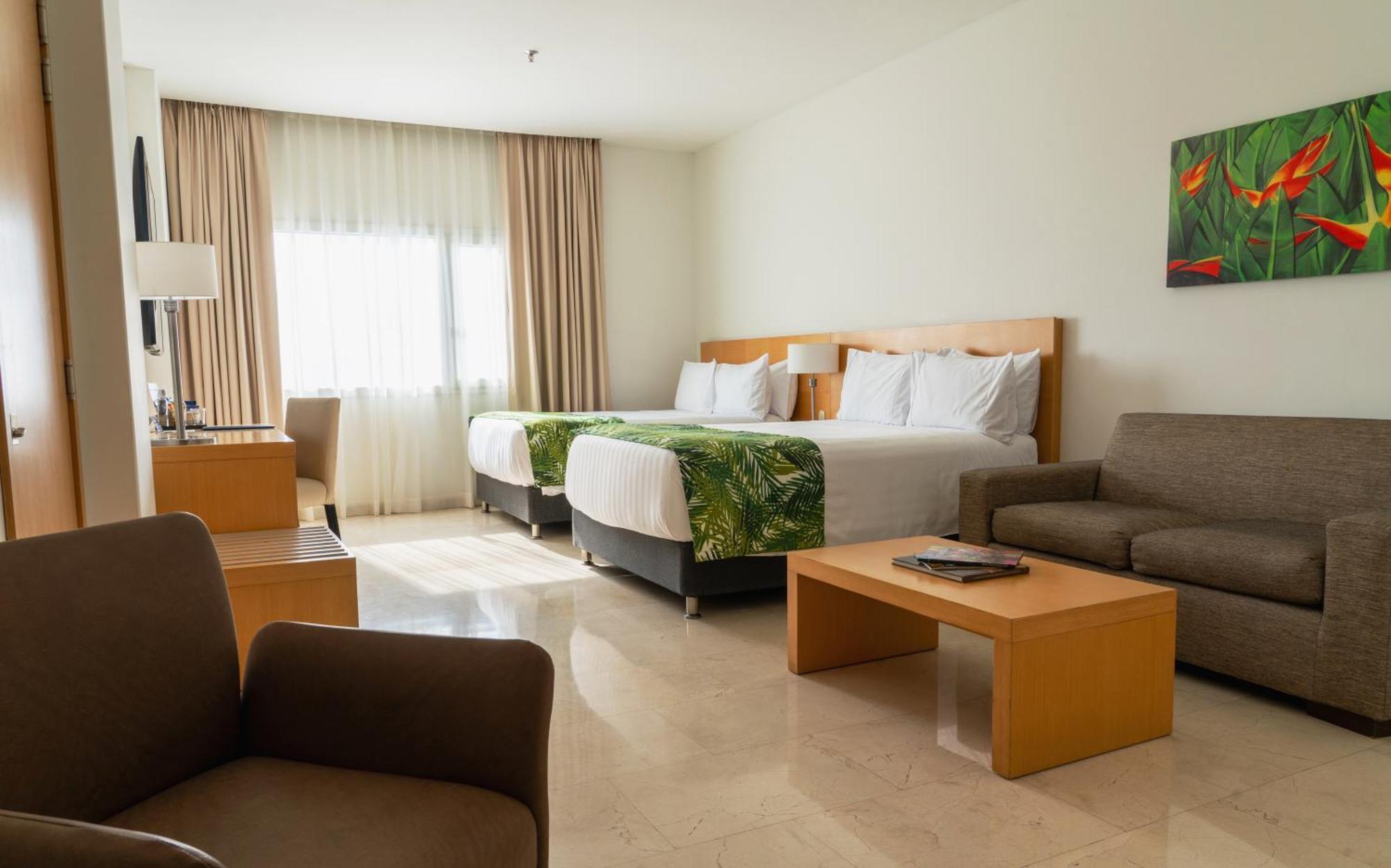 Hotel Dann Carlton Barranquilla Y Centro De Convenciones מראה חיצוני תמונה A room at the hotel