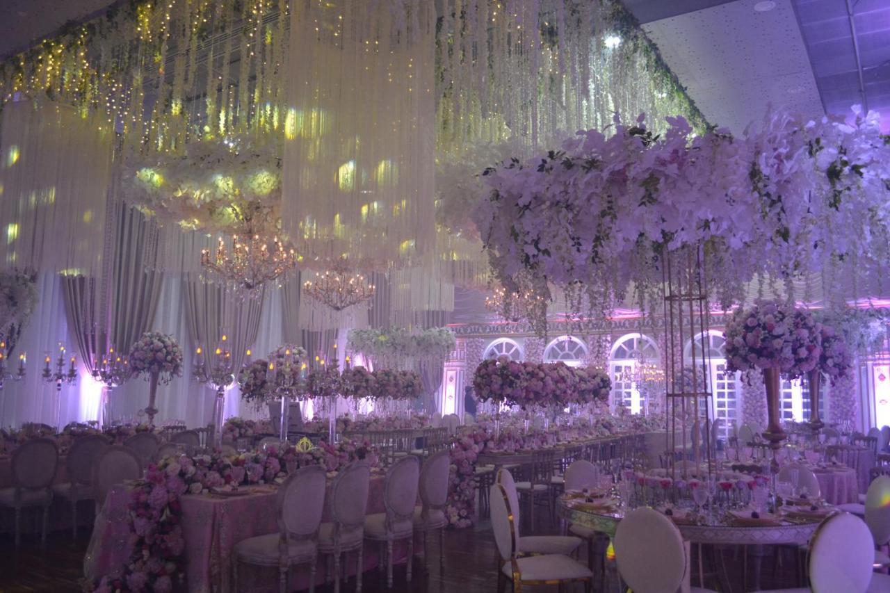 Hotel Dann Carlton Barranquilla Y Centro De Convenciones מראה חיצוני תמונה The interior of the ballroom